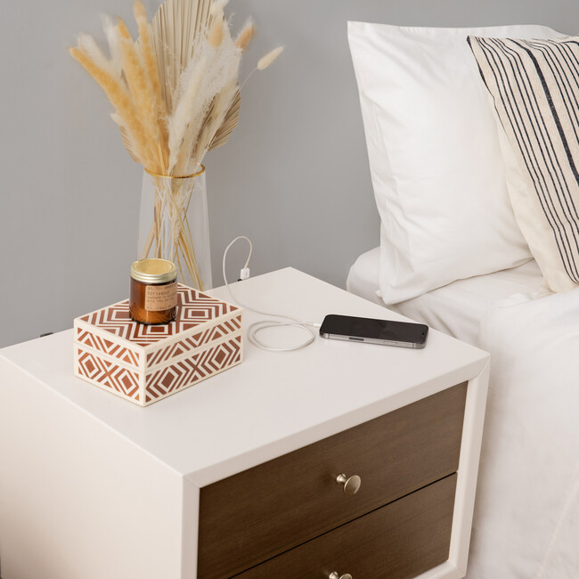 Palma Nightstand with USB Port, Warm White/Natural Walnut - Nightstands - 5