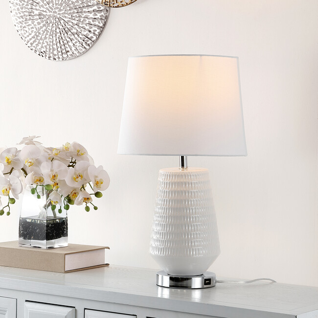 Stark Table Lamp With USB Port - Lighting - 2
