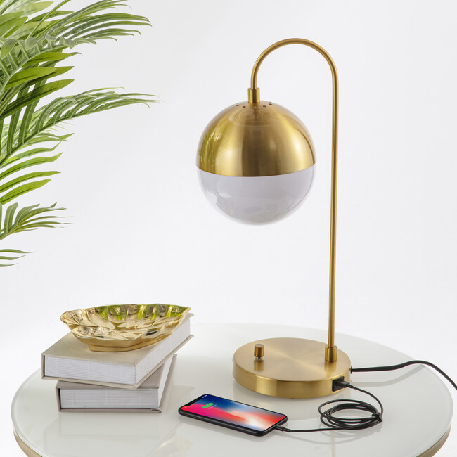 Cappi Table Lamp with USB Port, Gold - Lighting - 3