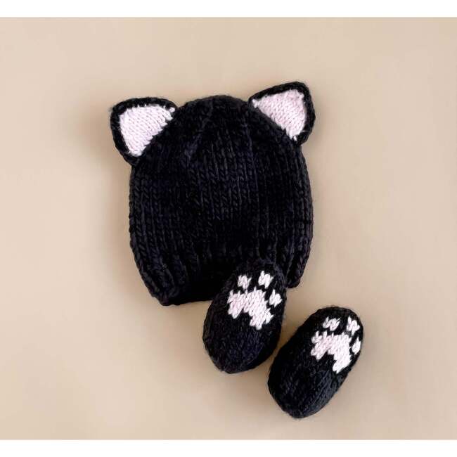 Black Cat Hat and Booties Set