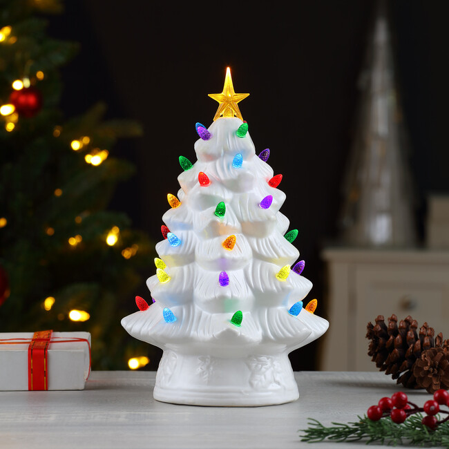Nostalgic Christmas Tree, White