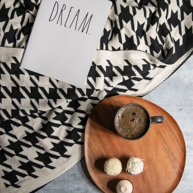 HOUNDSTOOTH - Blankets - 2