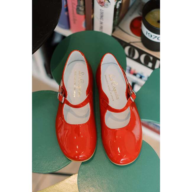 Mary Janes, Patent Red