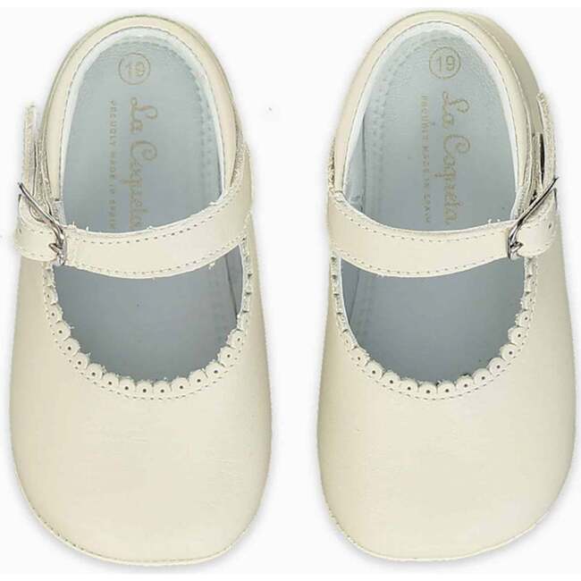 Pram Mary Janes, Ivory
