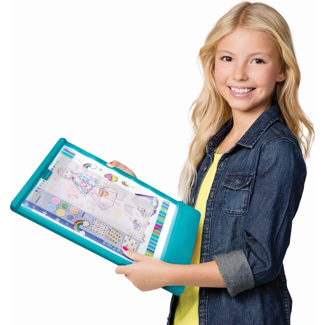 Fashion Design Mega Set w Light Table - Activities - 5