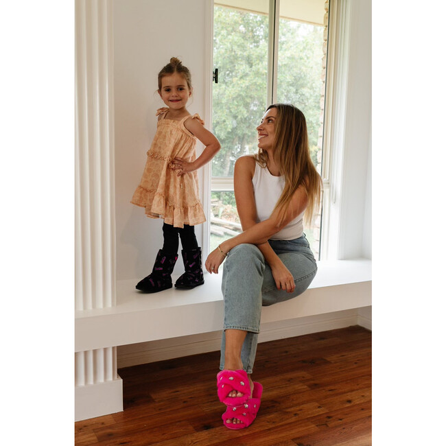 Barbie Wallaby Print Lo Boot, Black - Boots - 4