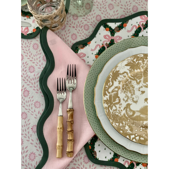 Round Scalloped Placemats - Holiday Wreath, Peony & Pine - Tabletop - 3