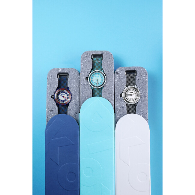 Blok 33 Watch, Navy & Swiss Red - Watches - 6