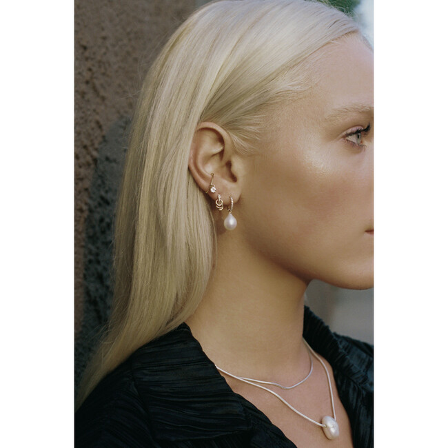 Teardrop Huggies - Earrings - 3