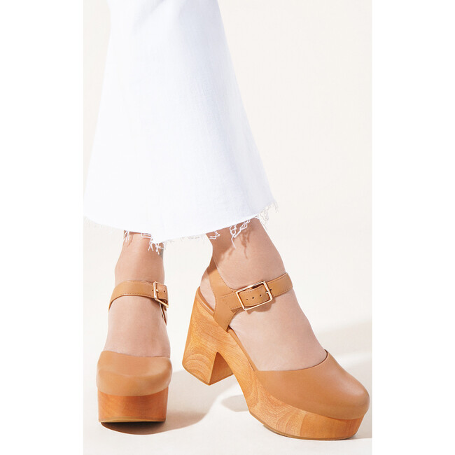Women's Sal Marlo Heeled Clogs, Camel - Slip Ons - 3