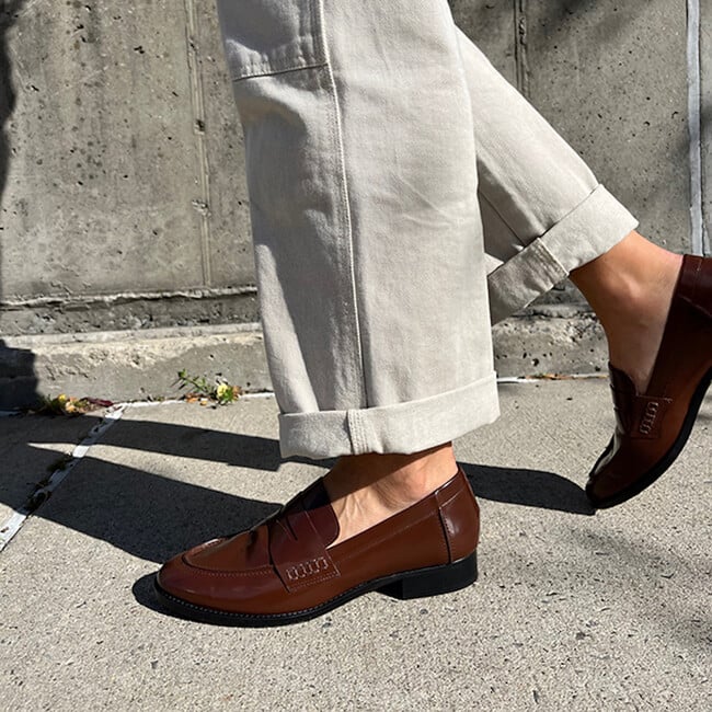 Women's Orczy Loafer With Slotted Saddle, Chestnut - Loafers - 5