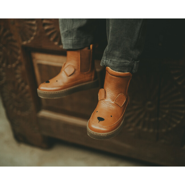 Thuru Classic Bear Leather Boots, Cognac - Boots - 2