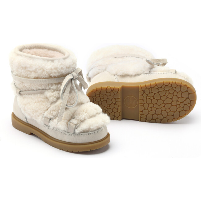 Inuka Lining & Wool Boots, Off White - Boots - 6