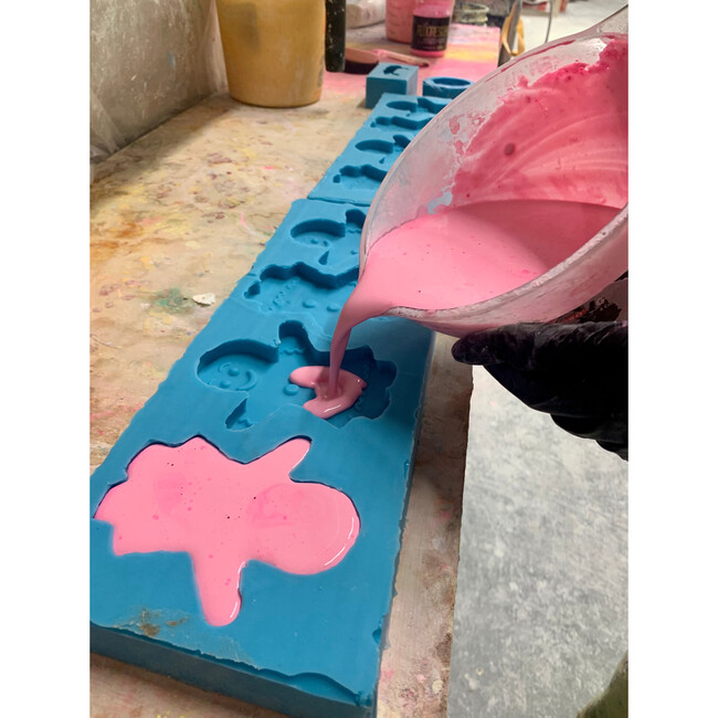 She Should Run Gingerbread Women Handmade  Chalk - Bubbles/Chalk - 4