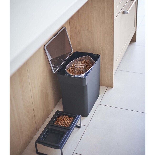 Large 6.5kg Airtight Pet Food Storage Container, Black - Storage - 3