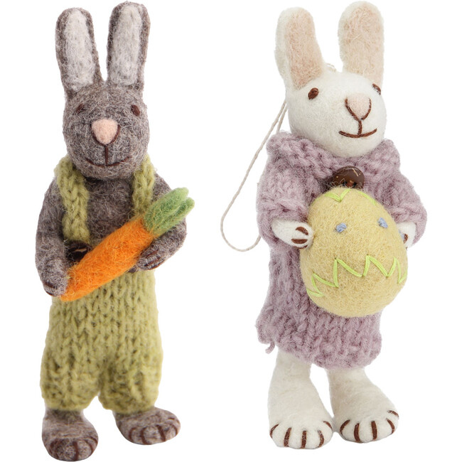 Bunnies With Carrot & Egg
