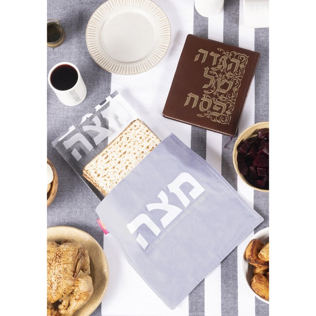 Zilch Matzah Cover - Tabletop - 2