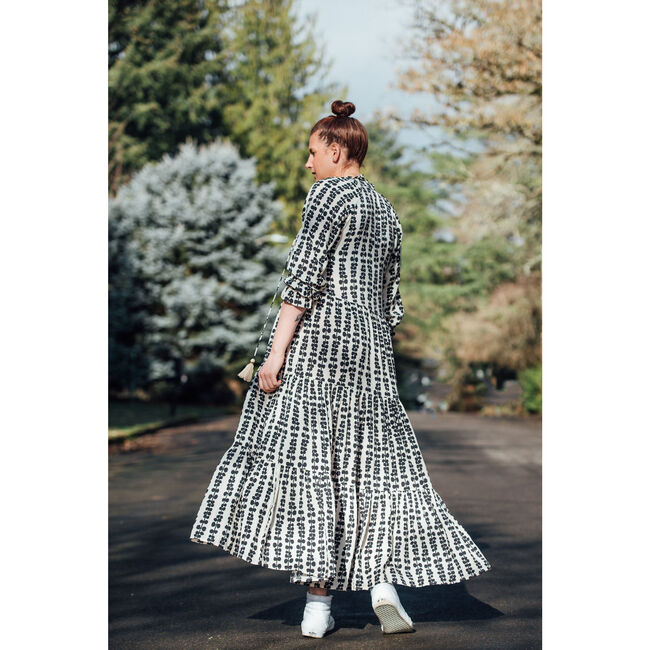Women's Sienna Maxi Leaves Print Dress, Black - Dresses - 4
