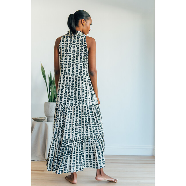 Women's Sienna Maxi Short Sleeve Leaves Print Dress, Black - Dresses - 3
