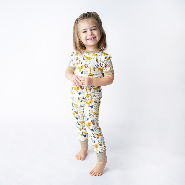 Jungle Friends Two-Piece Bamboo Short Sleeve Pajama Pants Set, Cream - Pajamas - 2