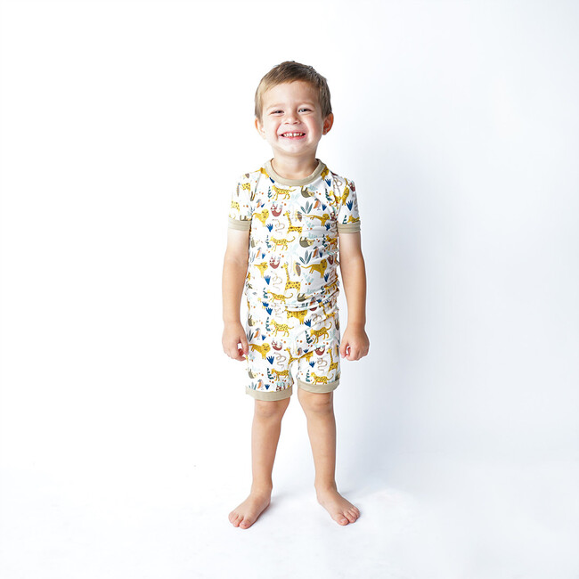 Jungle Friends Bamboo Short Sleeve Kids Pajama Shorts Set, Cream - Pajamas - 2