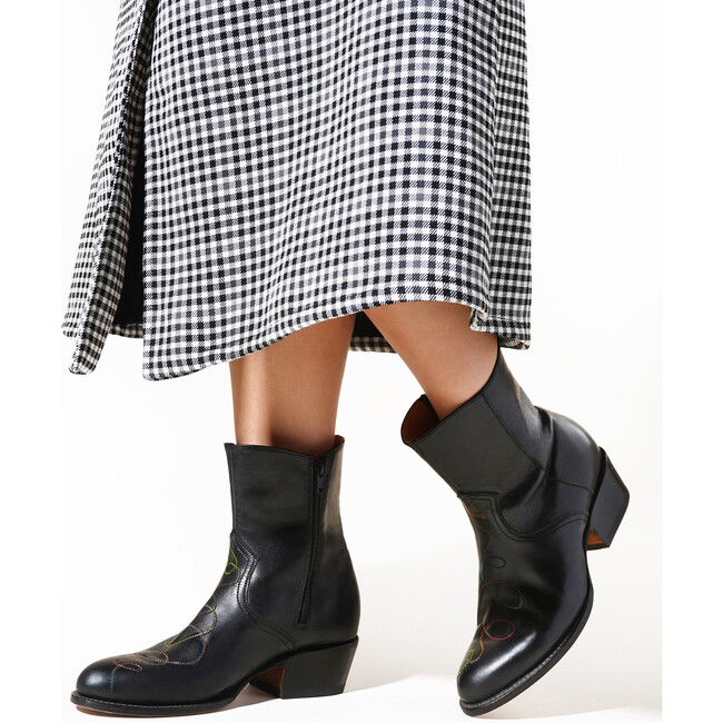 Women's Tessie Rainbow-Stiched CS Twist Cowboy Boot, Black - Boots - 2
