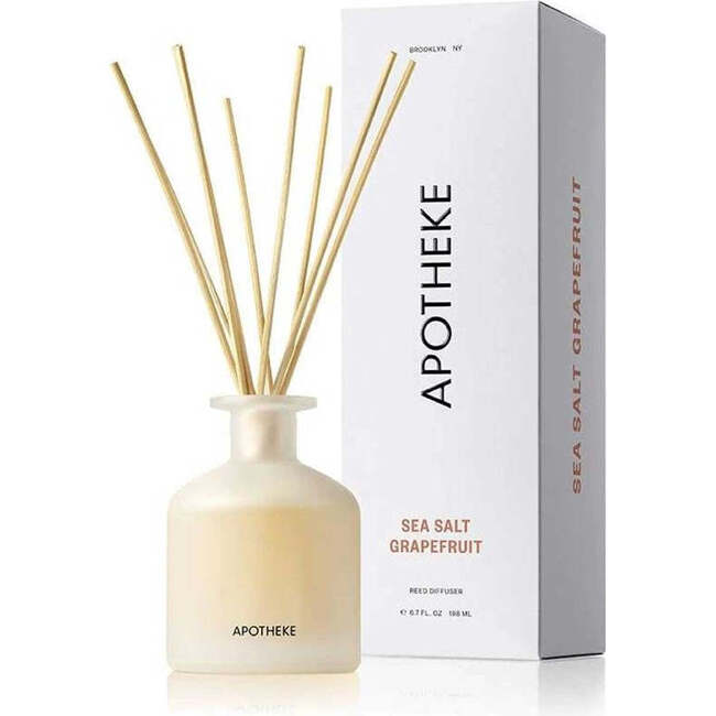 Sea Salt Grapefruit Reed Diffuser, Clear