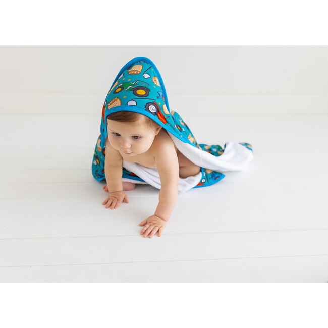 Roberts Hooded Towel, Green - Bath Towels - 2