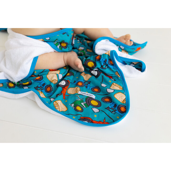 Roberts Hooded Towel, Green - Bath Towels - 4