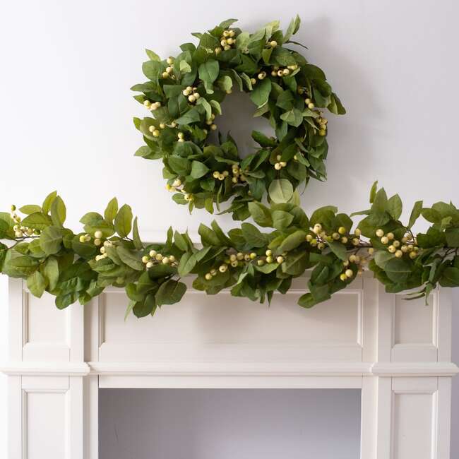 Salal Leaf & Cream Gooseberry Garland - Garlands - 3