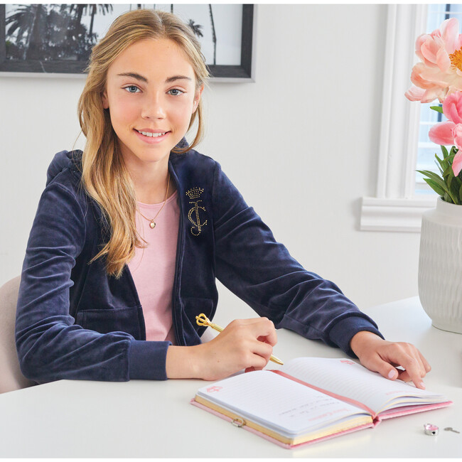 Juicy Couture Velvet Journal and Pen - Activities - 5