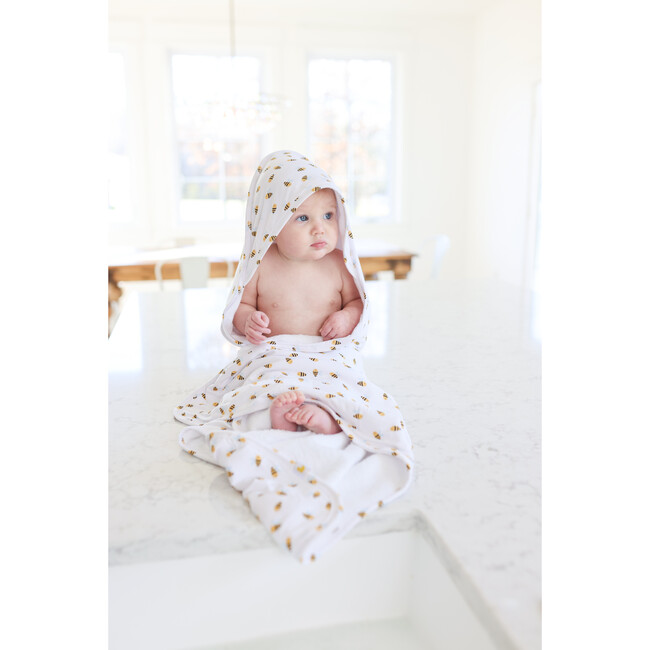 Darby Hooded Towel, White - Towels - 4