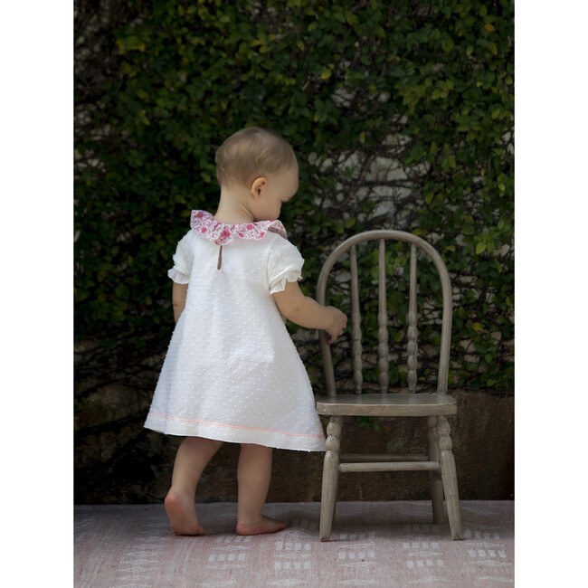 Coco Baby Ruffle Collar Dress, Neige Plumetis - Dresses - 2