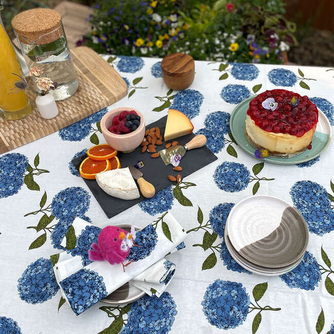 Oversized Printed Napkin Set, Blue Hydrangeas (Pack Of 4) - Tabletop - 4