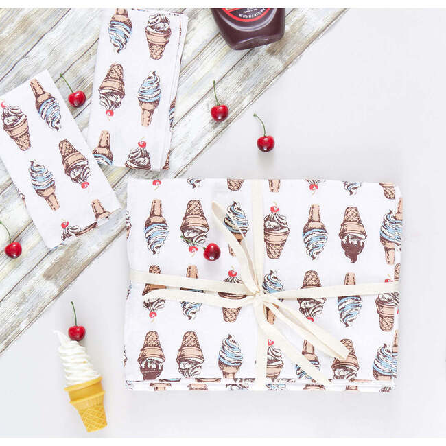 Oversized Printed Tablecloth, Vintage Soft Serve - Tabletop - 4
