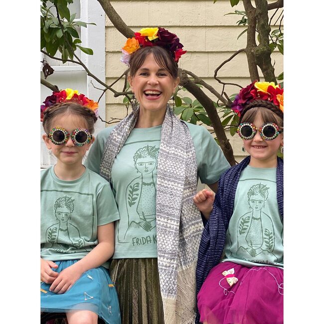 Women's Frida Kahlo Short Sleeve Reimagined Trailblazer Tee, Green - Tees - 2