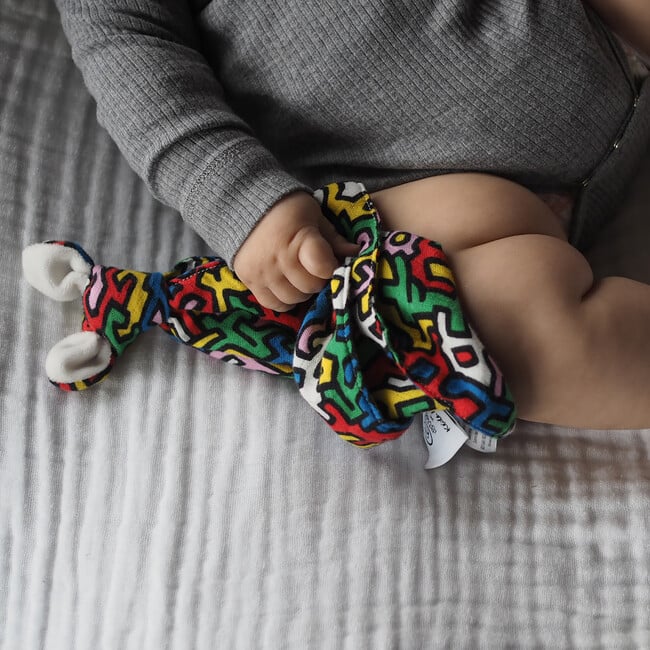 Etta Loves X Keith Haring 'Brazil' Double Lay Knotted Muslin Lovey, Multicolors - Other Accessories - 2