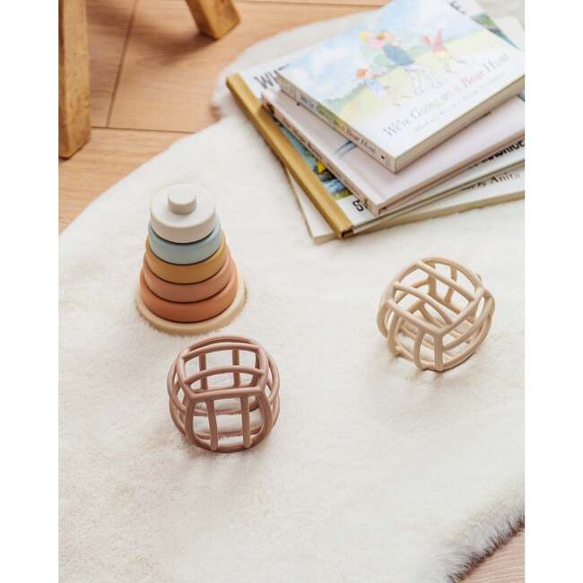 Rowe Teething Ball, Honey - Teethers - 3