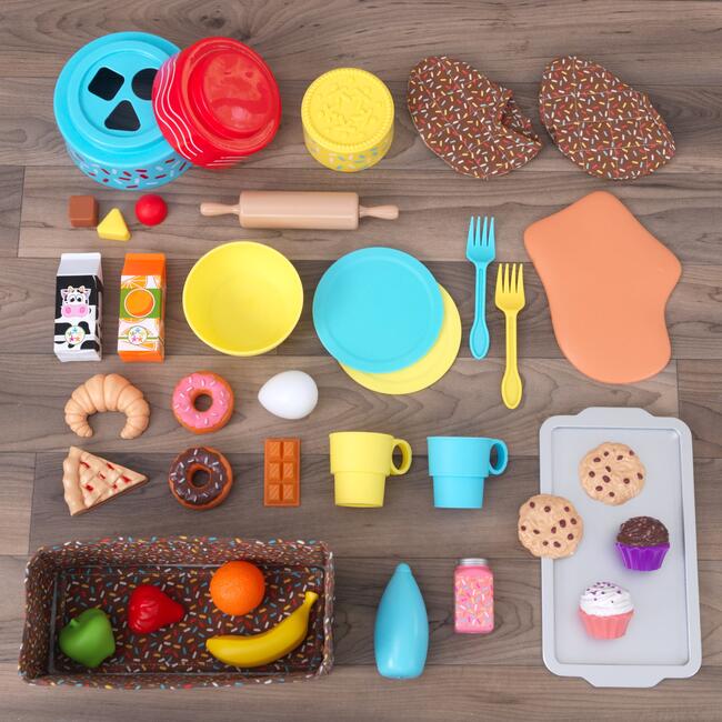 Foody Friends: Deluxe Baking Fun Puppy Wooden Toddler Activity Center with 42 Accessories - Woodens - 4