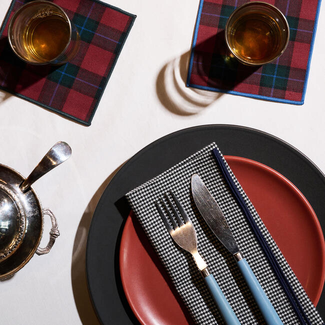 Noir Royale Napkins, 4-Piece Set - Tableware - 2