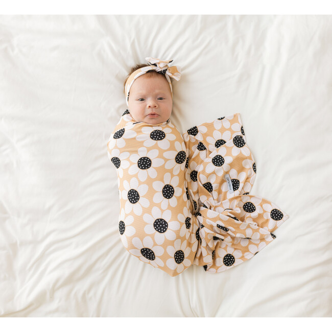 Reagan Infant Swaddle & Headwrap Set, Beige - Mixed Accessories Set - 4