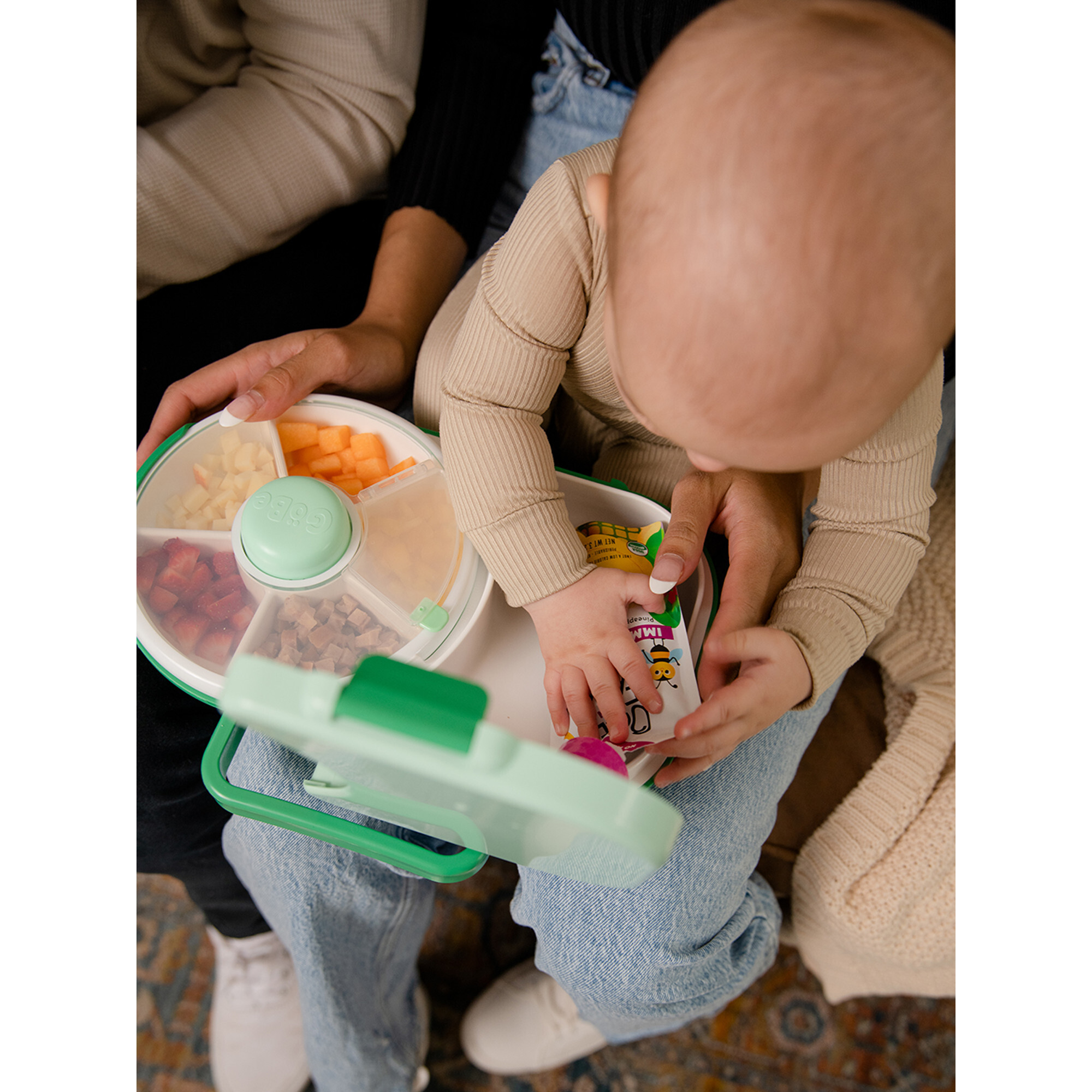 Gobe Kids Lunchbox with Snack Spinner Sage Green