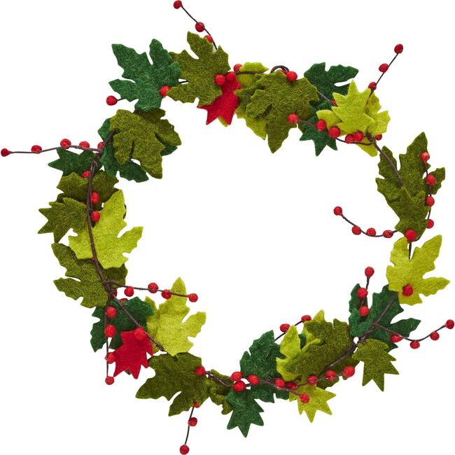 Maple Leaf Christmas Wreath with Berries