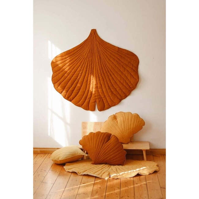 Linen Ginkgo Leaf Play Mat, Caramel - Playmats - 2