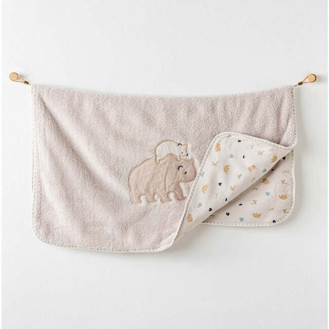 Bear Graphic Blanket, Beige - Blankets - 3