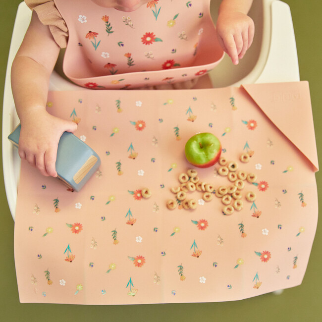 Silicone Bib and Foldable Placemat Set, Wildflower Ripe Peach - Bibs - 6