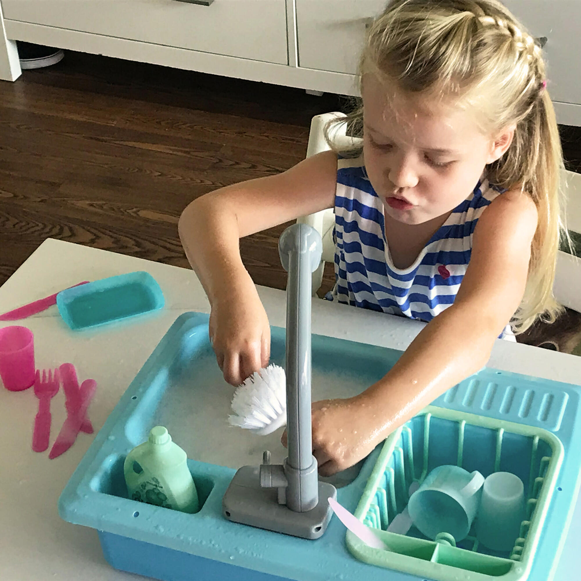 Wash up play sink cheap
