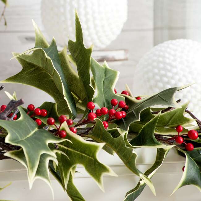 Holly Berry & Leaf Garland - Garlands - 3