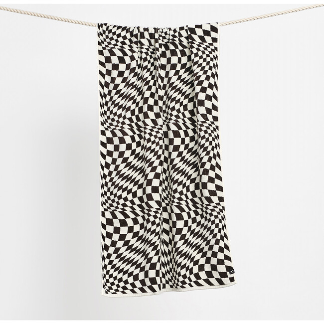 Opt Out Premium Woven Illusional Check Towel, Black - Towels - 2