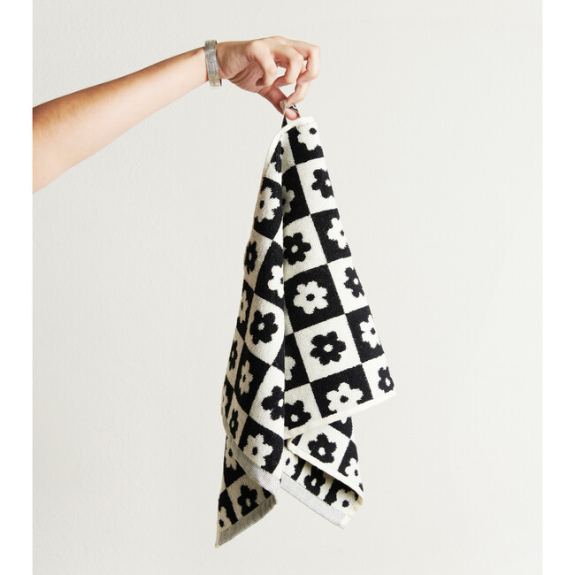Gigi Checked Floral Terry Hand Towel, Black & Cream - Towels - 3